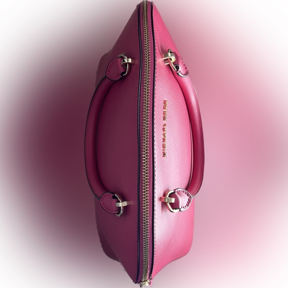 EUC Michael Kors Leather "Cindy" (Domed Satchel) - Picture 7 of 13